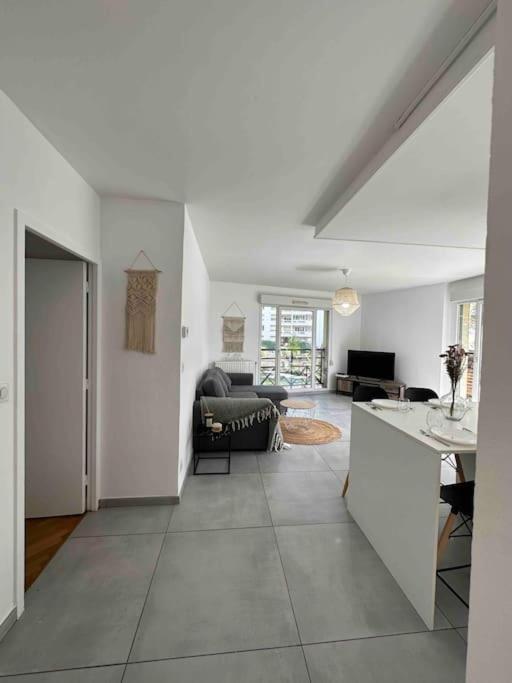 Charmant T3 Moderne Climatise Villeurbanne Exteriör bild